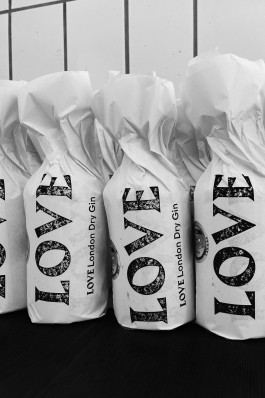  LWZ is a design and animation studio based in Vienna.