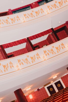  LWZ is a design and animation studio based in Vienna.