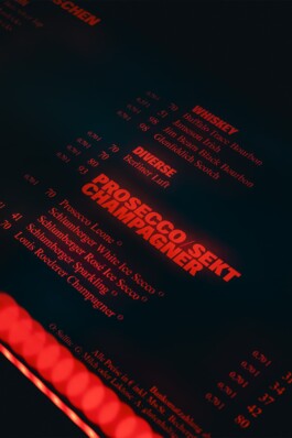  LWZ is a design and animation studio based in Vienna.